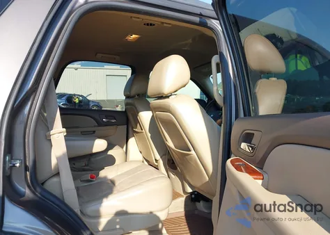 2011 Chevrolet Tahoe Lt z USA, uszkodzony, nr VIN 1GNSCBE0XBR242563